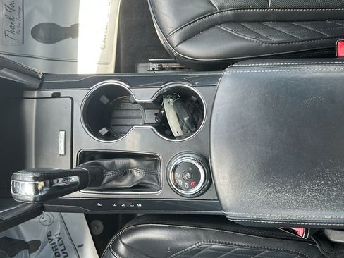 Used 2018 Ford Explorer Platinum AWD/4WD image 13