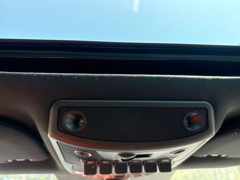 Used 2018 Ford F150 Raptor w/ Equipment Group 802A Luxury AWD/4WD image 34