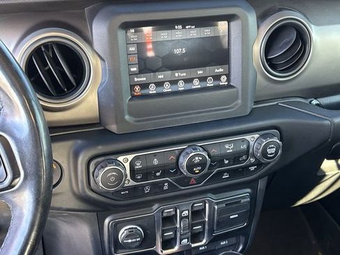 Used 2020 Jeep Gladiator Sport w/ Quick Order Package 24S image 13