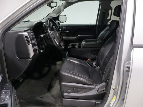 Used 2018 Chevrolet Silverado 1500 LT w/ All Star Edition AWD/4WD image 10