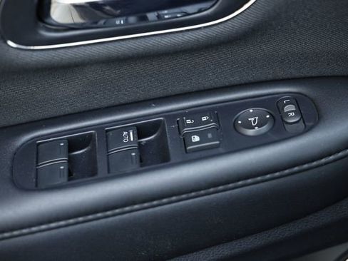 Used 2022 Honda HR-V EX image 16