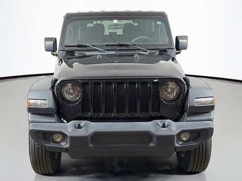 Used 2023 Jeep Wrangler Sport AWD/4WD image 9