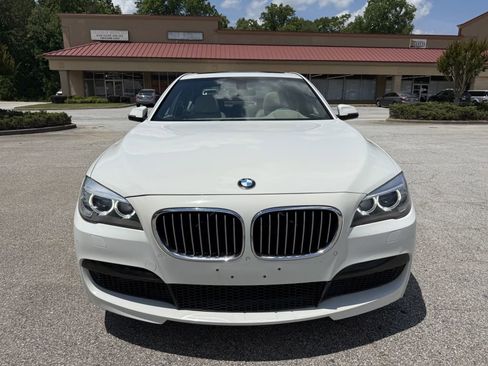 Used 2014 BMW 740i RWD image 4