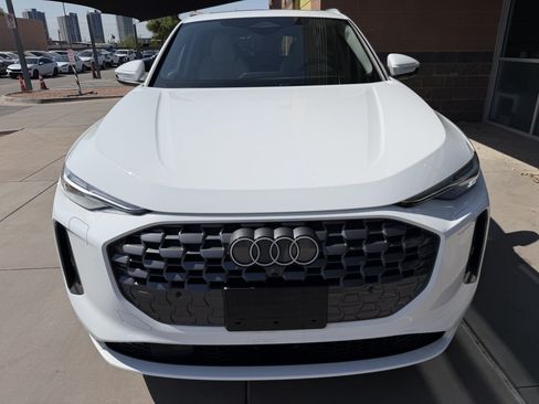 Used 2025 Audi Q5 Premium Plus w/ Premium Plus AWD/4WD image 10