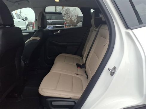 Certified 2022 Ford Escape SEL image 9