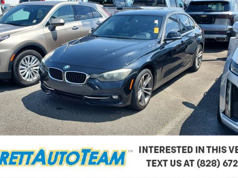 Used 2017 BMW 330i Sedan RWD image 1