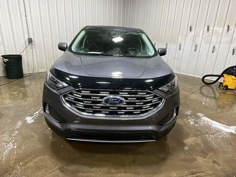 Certified 2022 Ford Edge SEL w/ Convenience Package image 2