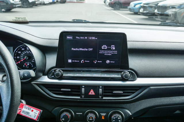 Certified 2024 Kia Forte LXS w/ LXS Technology Package FWD image 15