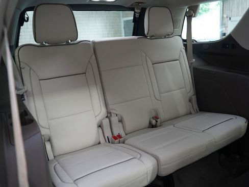 Used 2022 GMC Yukon Denali AWD/4WD image 34