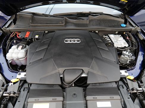 Used 2024 Audi Q7 3.0T Prestige w/ Prestige Package image 56