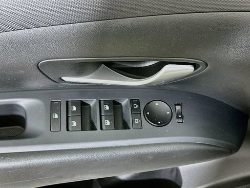 Certified 2025 Hyundai Tucson SEL AWD/4WD image 22