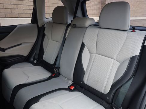 Used 2021 Subaru Forester AWD/4WD image 18