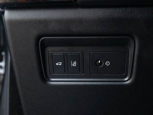 Used 2017 Land Rover Range Rover HSE AWD/4WD image 49