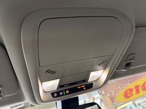 Used 2019 Chevrolet Equinox LS w/ LS Convenience Package image 51