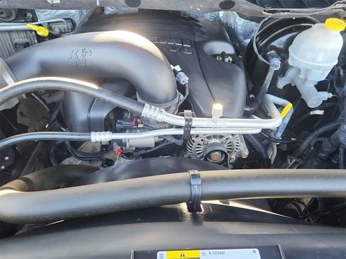 Used 2016 RAM 1500 Express image 15