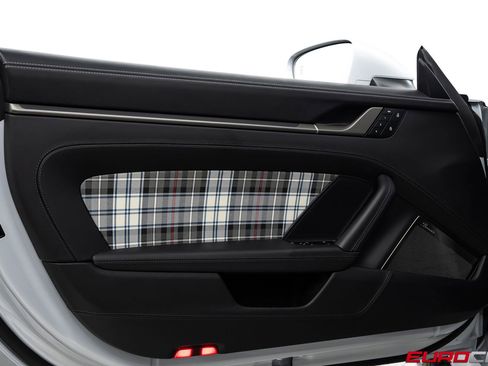 Used 2025 Porsche 911 Turbo S image 25