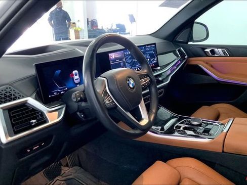 Certified 2024 BMW X5 sDrive40i w/ Premium Package RWD image 7