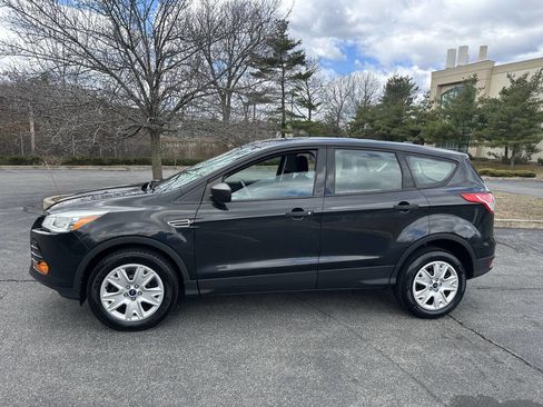 Used 2014 Ford Escape S image 4