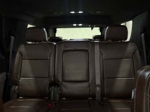 Used 2022 GMC Yukon SLE w/ Max Trailering Package AWD/4WD image 27