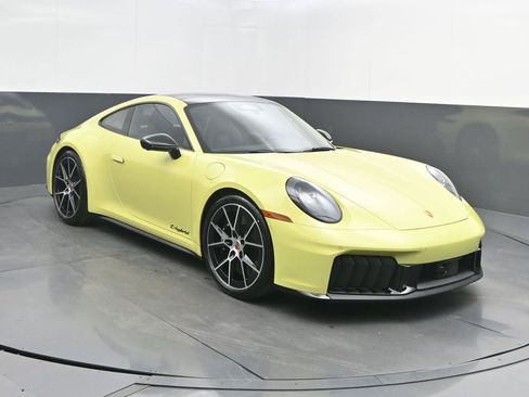 New 2026 Porsche 911 Carrera GTS image 9