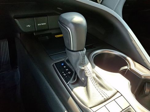 Used 2024 Toyota Camry XSE image 16