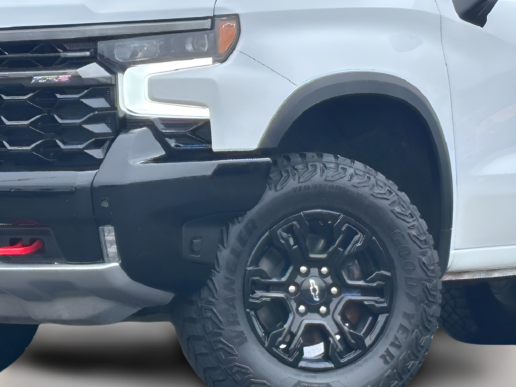 Used 2025 Chevrolet Silverado 1500 ZR2 w/ Technology Package AWD/4WD image 7