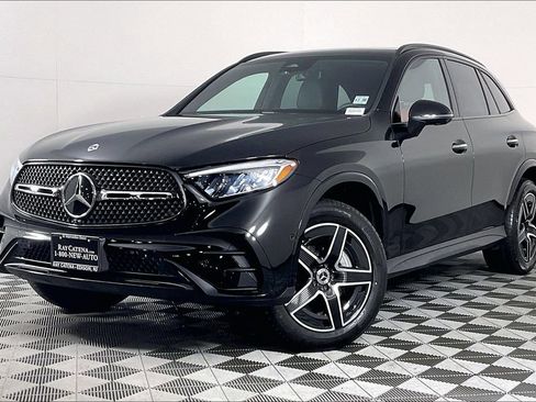 Used 2026 Mercedes-Benz GLC 300 4MATIC image 9