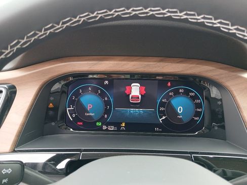 New 2026 Volkswagen Atlas SE FWD image 12