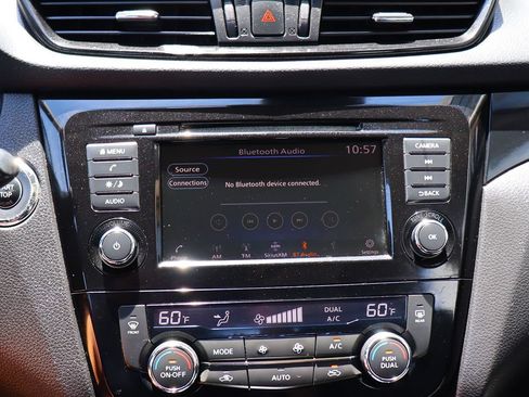 Used 2019 Nissan Rogue Sport SV FWD image 45