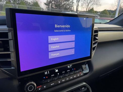 Used 2025 Toyota Tundra Limited image 38