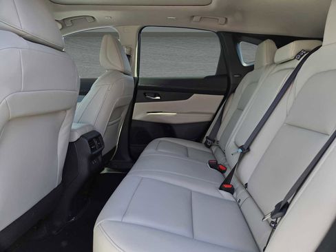 Used 2025 Nissan Murano SL image 13