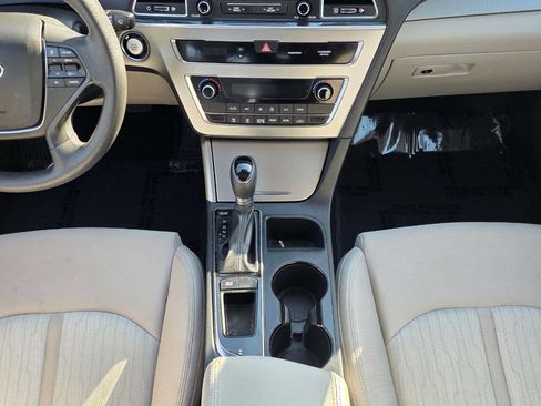 Used 2016 Hyundai Sonata SE image 14