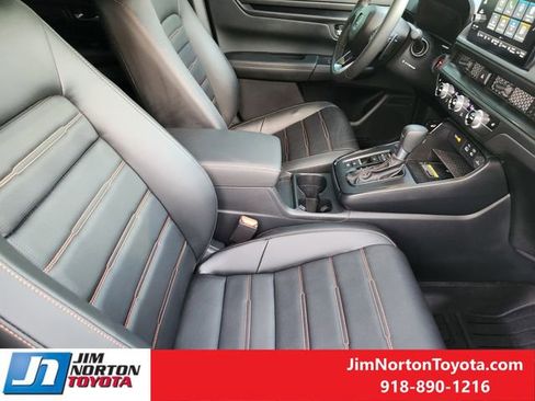 Used 2025 Honda CR-V Sport-L image 14