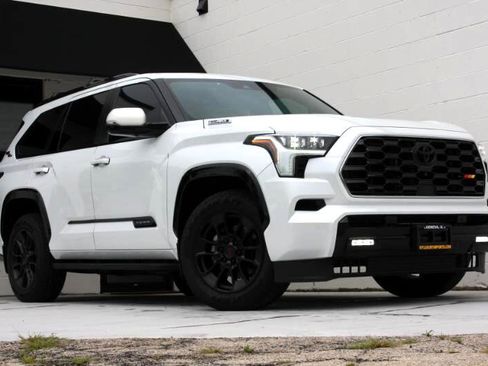 Used 2024 Toyota Sequoia Platinum w/ TRD Off-Road Package image 5