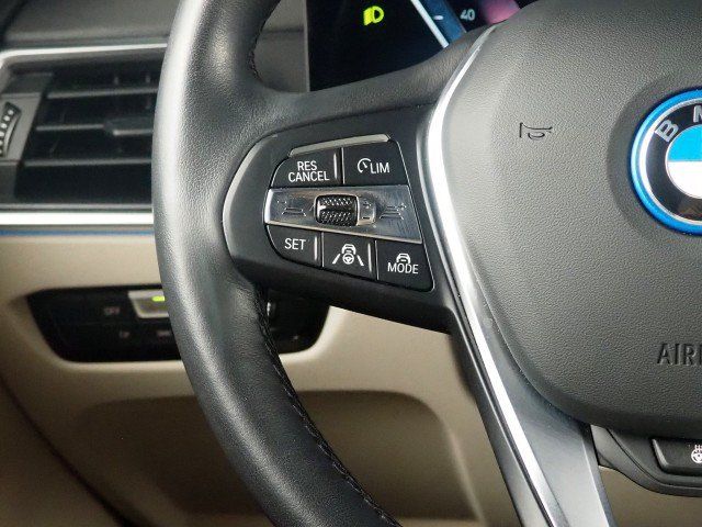 Used 2024 BMW i4 eDrive35 w/ Premium Package RWD image 23