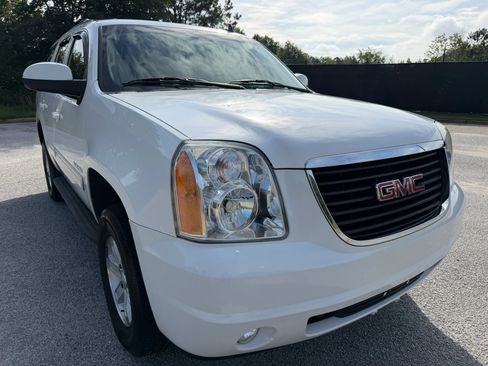 Used 2010 GMC Yukon SLT w/ SLT-2 Equipment Package RWD image 7