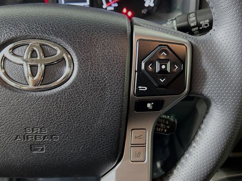 Used 2024 Toyota 4Runner SR5 image 20
