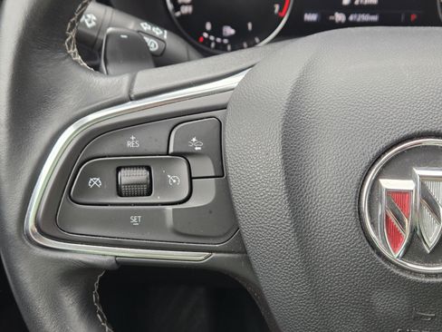 Used 2023 Buick Envision Preferred FWD image 21