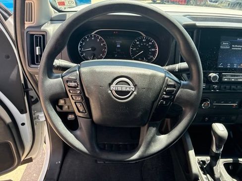 Used 2025 Nissan Frontier S RWD image 21