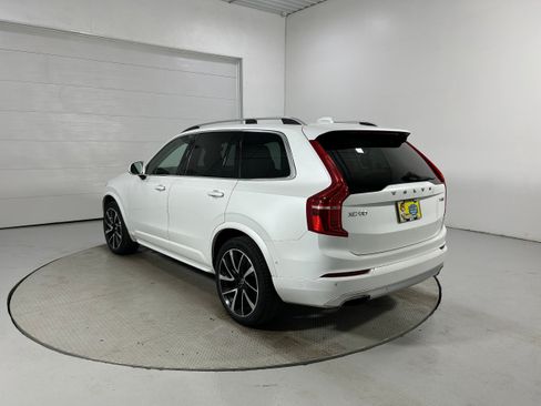 Used 2018 Volvo XC90 T6 Momentum w/ Convenience Package AWD/4WD image 22