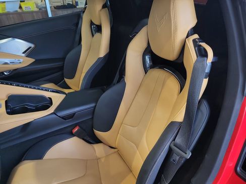 Used 2025 Chevrolet Corvette Z06 RWD image 24