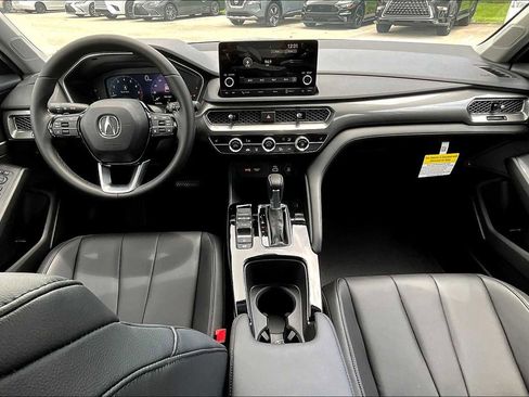 Certified 2025 Acura Integra image 5