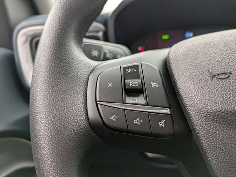 New 2025 Ford Maverick XLT image 25