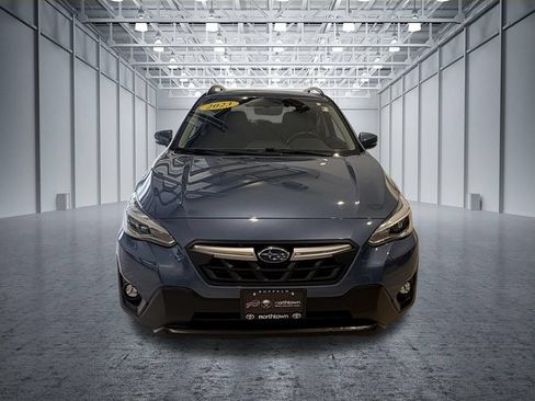 Used 2023 Subaru Crosstrek 2.5i Limited w/ Moonroof Package AWD/4WD image 3