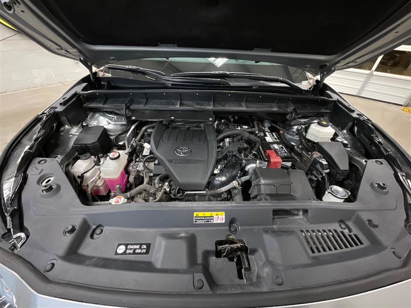 Used 2023 Toyota Highlander XLE FWD image 36