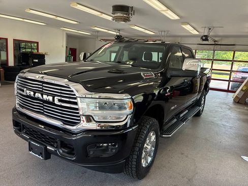 Certified 2023 RAM 3500 Laramie AWD/4WD image 3