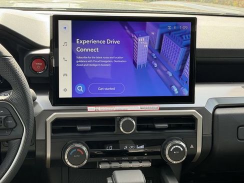 Used 2026 Toyota Tacoma TRD Off-Road image 12