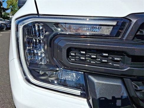 Used 2024 Ford Ranger XLT image 9