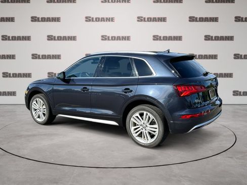 Used 2018 Audi Q5 2.0T Premium Plus w/ Premium Plus Package AWD/4WD image 3
