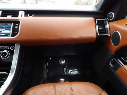 Used 2015 Land Rover Range Rover Sport Supercharged image 19